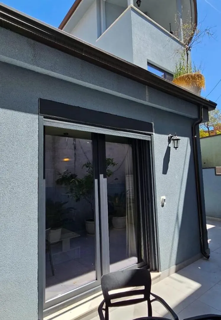 Vila-Amo Tirana Center Apartment